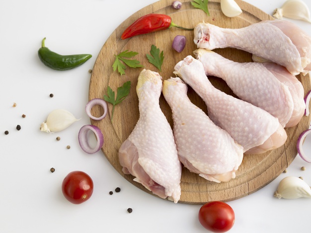 9 alimentos que dan energía y vitalidad: partes pollo crudo heelespana - HeelEspaña