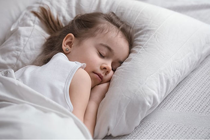7 trucos para dormirte más rápido y descansar mejor: dormir mas rapido 700x467 - HeelEspaña