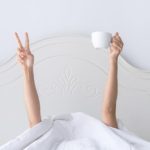 Desconectar, clave para un buen descanso: beneficios dormir desnudo 150x150 - HeelEspaña