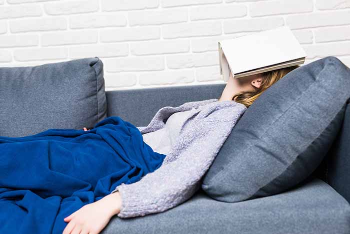 ¿Qué es la narcolepsia y cómo se puede vivir con ella?: somnolencia diurna - HeelEspaña