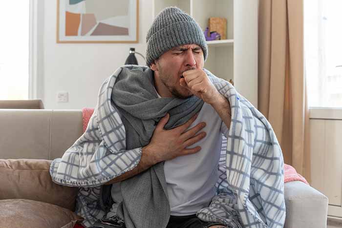 Dolor de pecho al toser causas y cómo tratarlo: toser - HeelEspaña